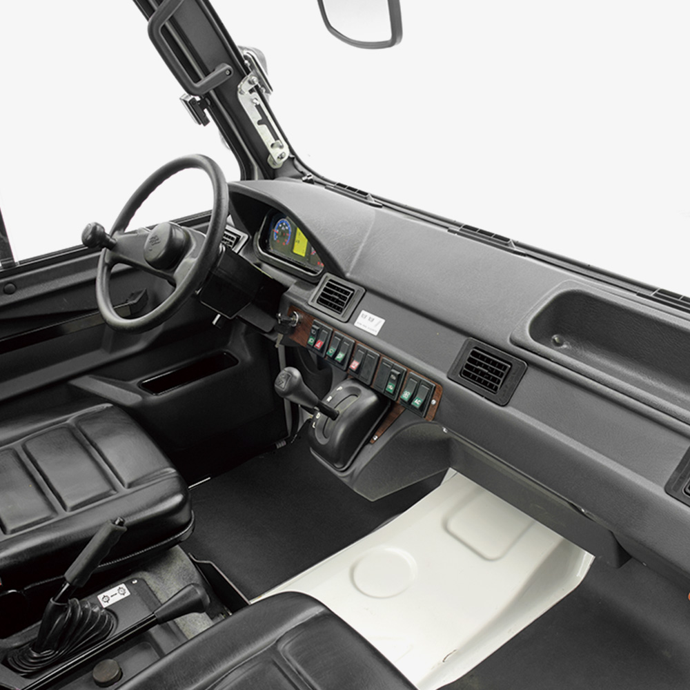 X Series Internal Combustion Tractor 2.0-3.0t 2.jpg