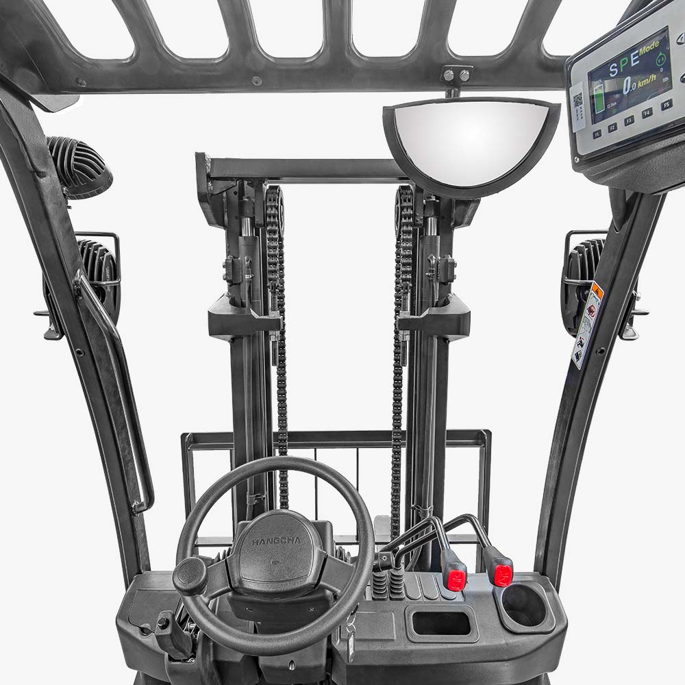 XC Series 3-Wheel Electric Forklift Truck With Lithium Power..jpg