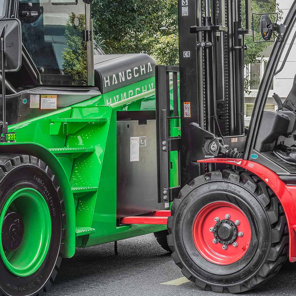 A Series High Capacity Electric Forklift Truck 55.jpg