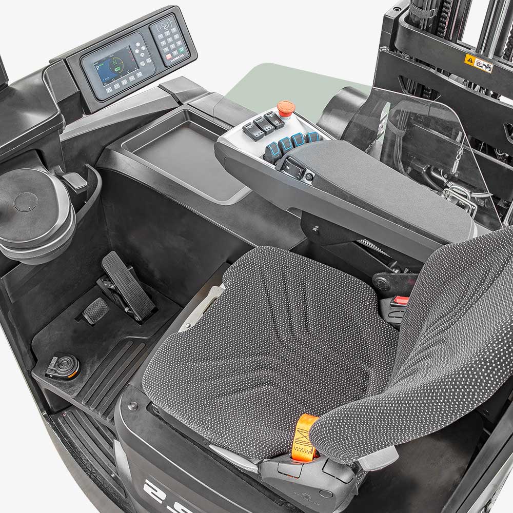 XC series reach truck with lithium power 1.4-2.5t 2.jpg