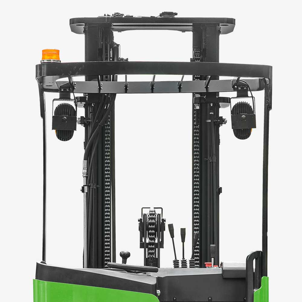 A Series Stand-on Reach Truck 1.5-1.8t(Li-Ion) 3.jpg