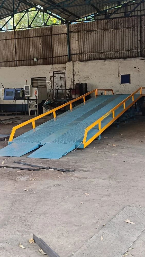 portable-mobile-dock-ramp-1000x1000.jpeg