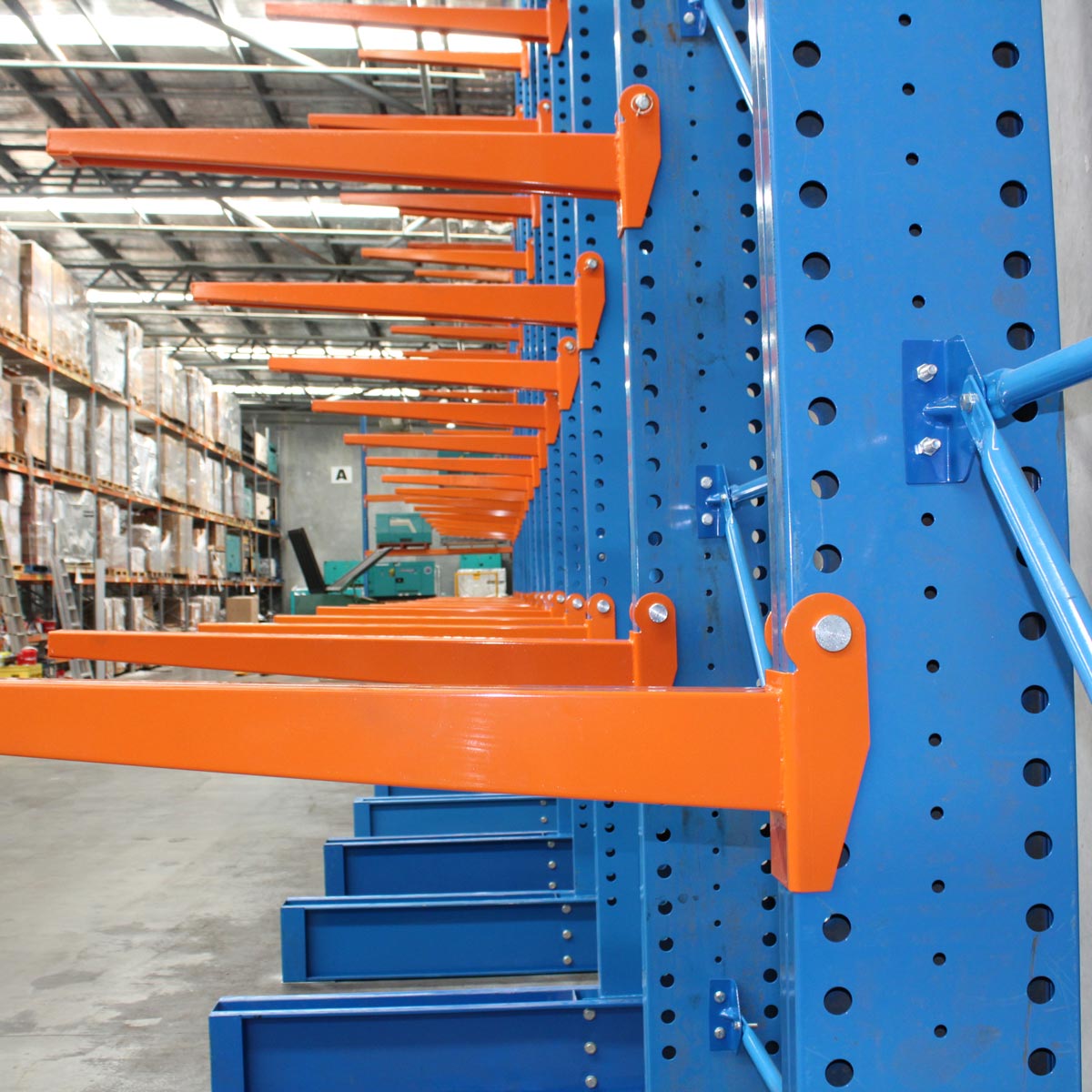 Hyphen-SCS-Cantilever.-Racking-System.jpg
