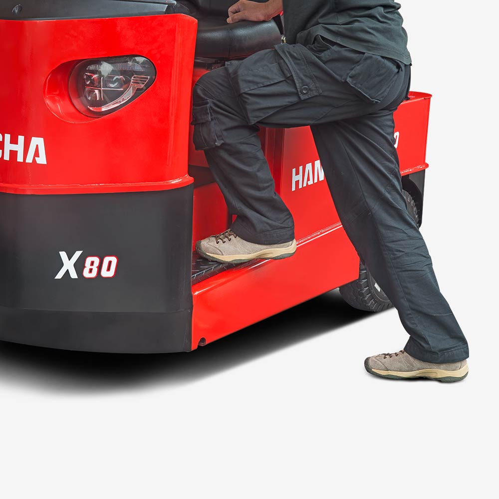 X Series Electric Tow Tractor 6.0-10t 4V.jpg