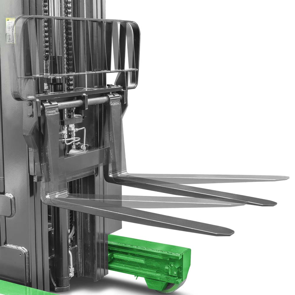 A Series Stand-on Reach Truck 2.0-2.5t(Li-Ion) 4.jpg