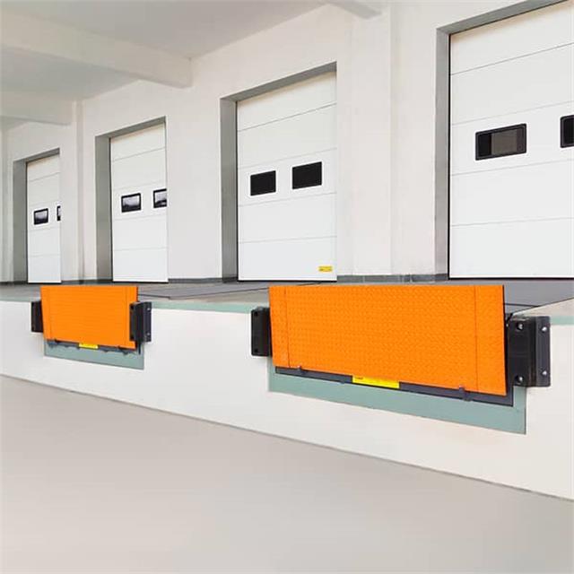 Forklift Roll off Barrier Lip Dock Leveler Gandi Automation 7.jpg