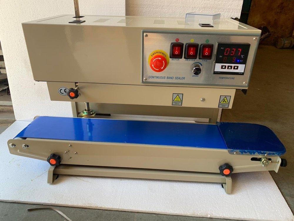 Sharma Machine & Tools Continuous Band Sealer Machine.jpeg