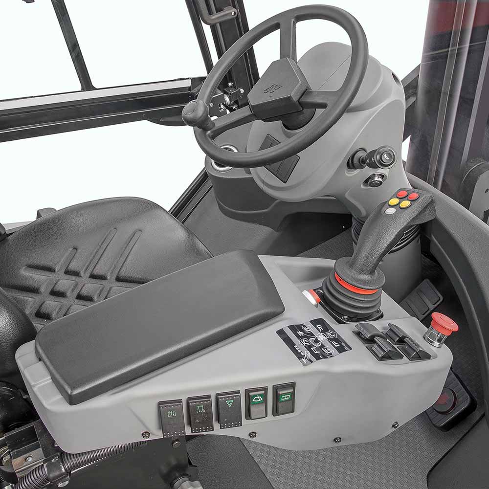 A Series High Capacity Electric Forklift Truck 11.jpg